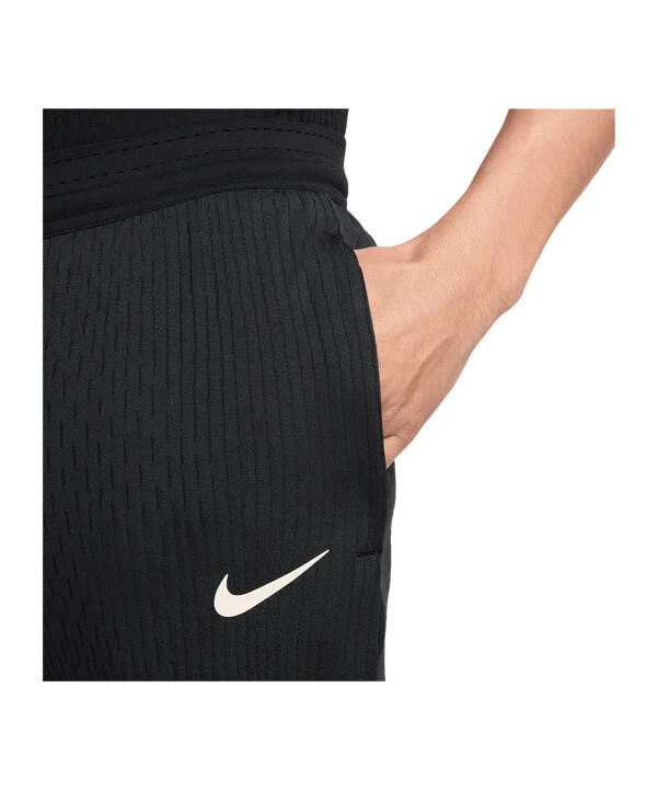 nike fc barcelona strike trenirke crne f010