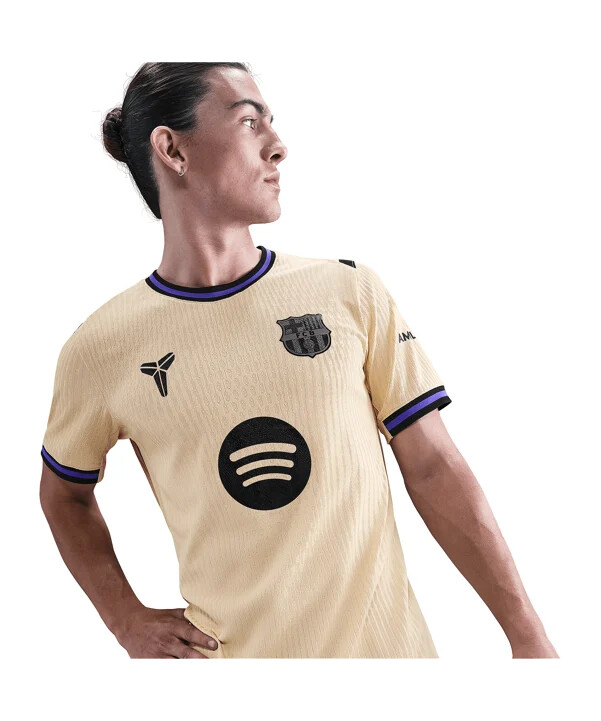 nike fc barcelona autentični gostujući dres 20252026 zlatni f784