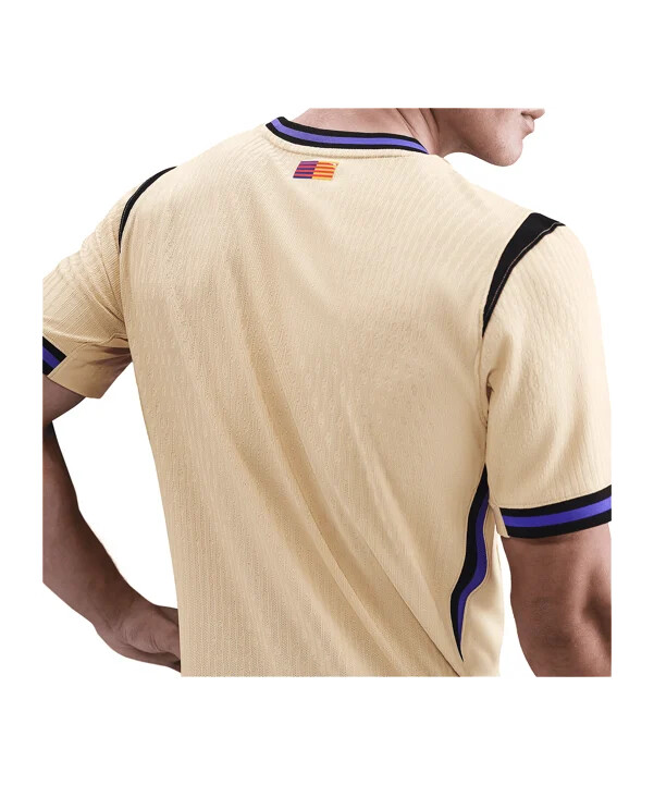 nike fc barcelona autentični gostujući dres 20252026 zlatni f784
