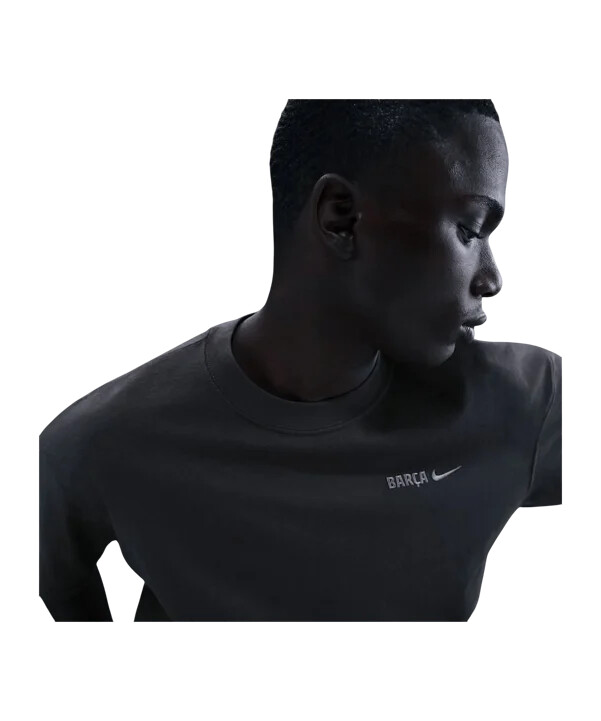 majica kratkih rukava nike fc barcelona peak wordmark siva f060