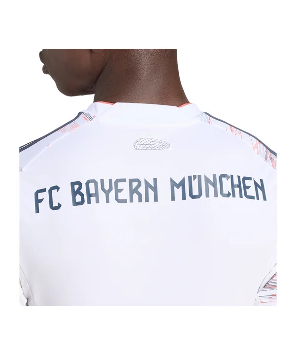 adidas fc bayern münchen gostujući dres 20252026 bijeli