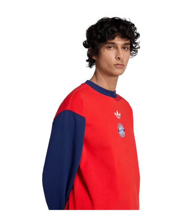 adidas fc bayern münchen lagana majica s kapuljačom crvene boje