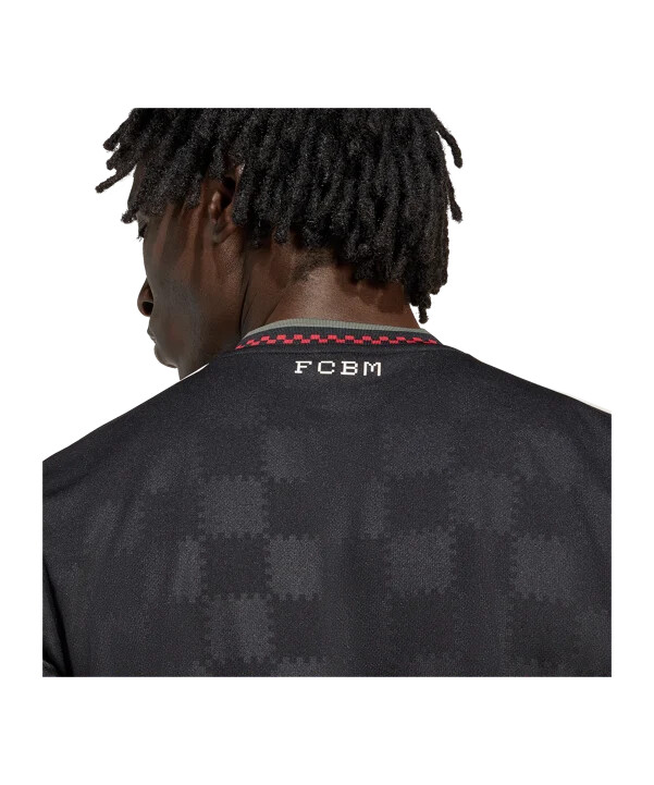adidas fc bayern münchen 3. dres 20252026 crni