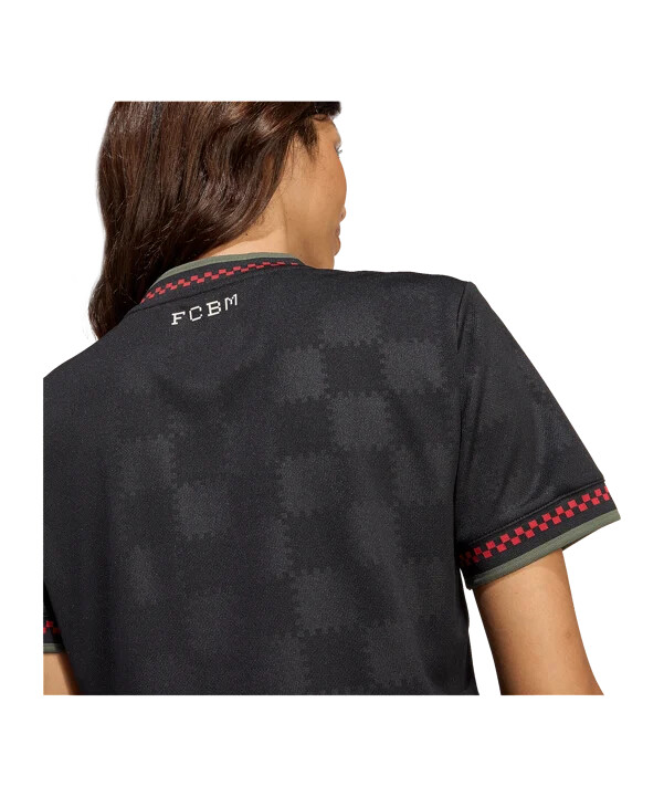 adidas fc bayern münchen skraćeni dres 3. 2025.2026. Ženski crni