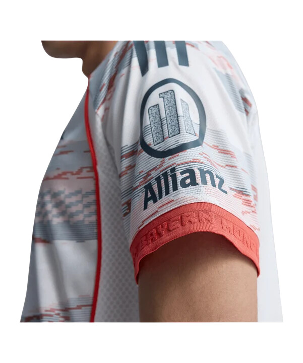 adidas fc bayern münchen autentični gostujući dres 20252026 bijeli