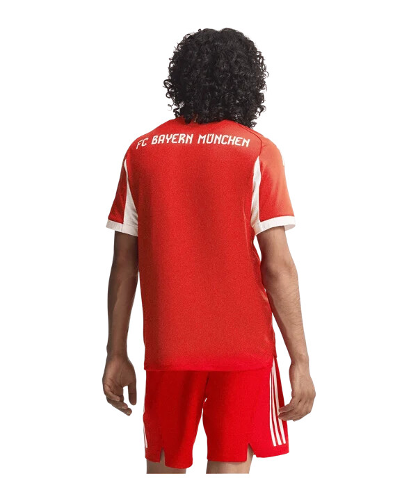 adidas fc bayern münchen autentičan domaći dres 20252026 crveni
