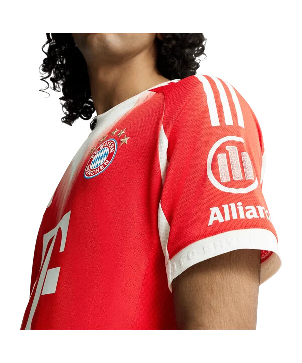 adidas fc bayern münchen autentičan domaći dres 20252026 crveni