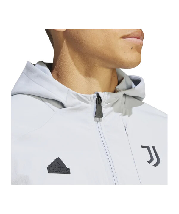 adidas juventus torino d4gmd jakna s kapuljačom siva
