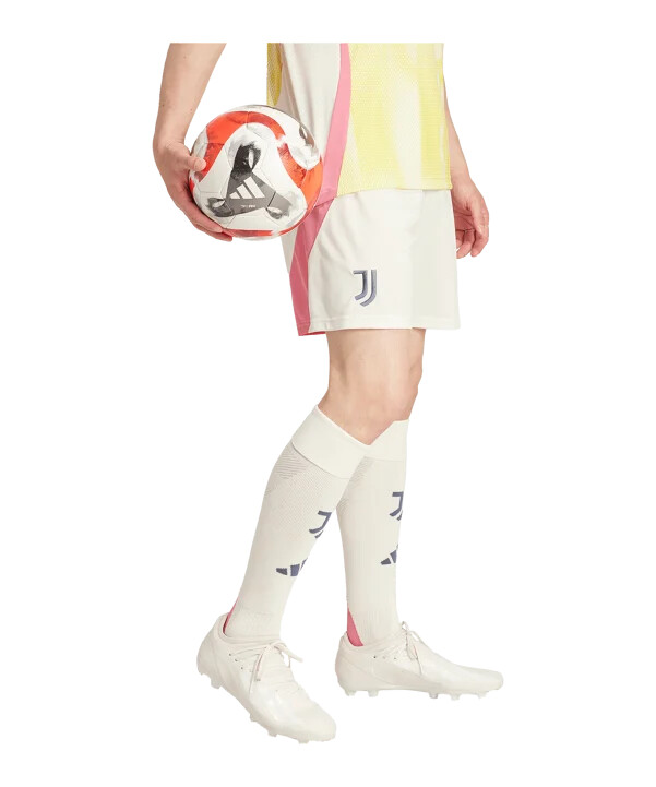 adidas juventus torino kratke hlače za goste 2024.2025. bijele