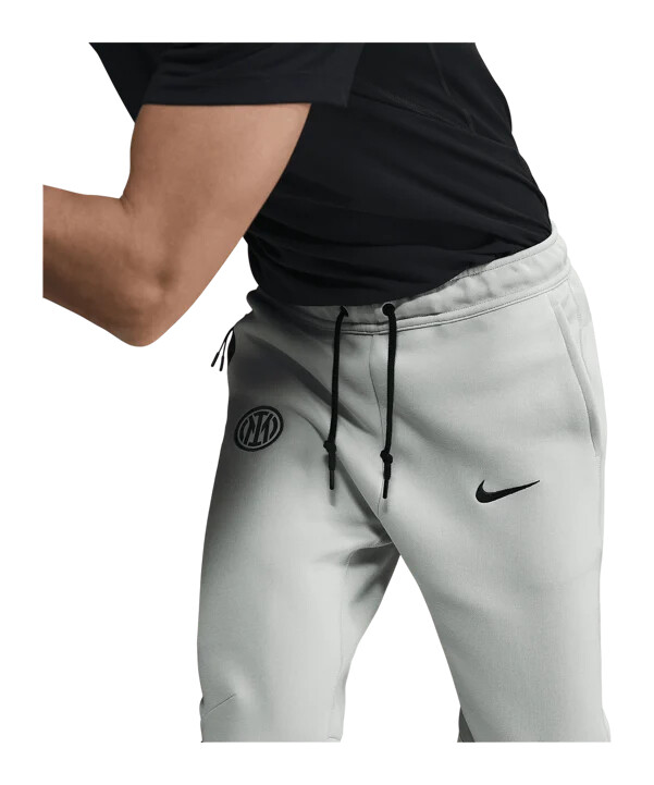 nike inter milan tech fleece hlače za trčanje sive f092