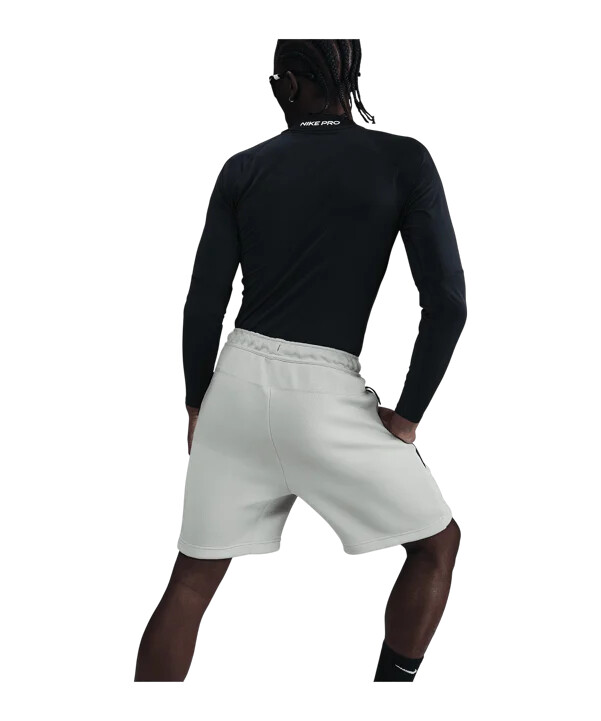 nike inter milan tech fleece kratke hlače sive f092