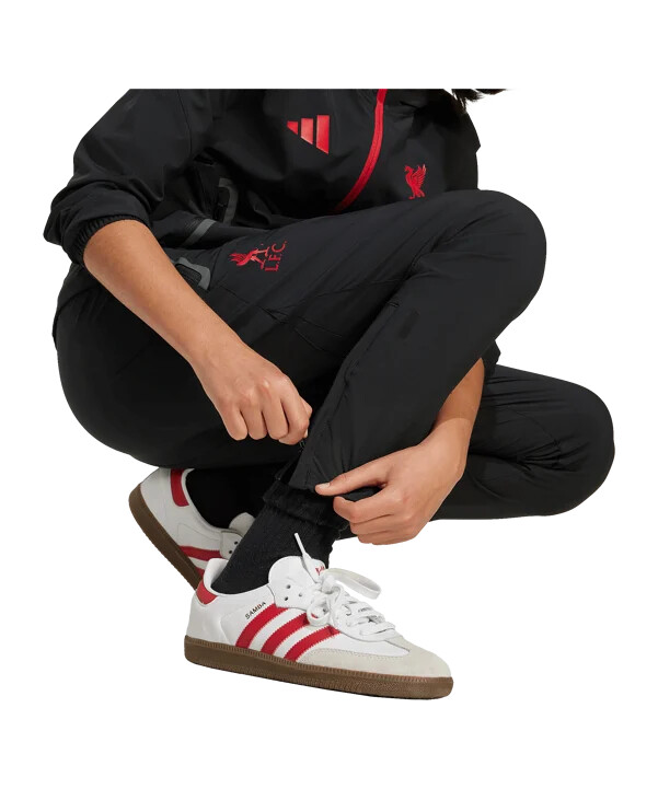 adidas fc liverpool vic tech putne hlače za djecu crne boje