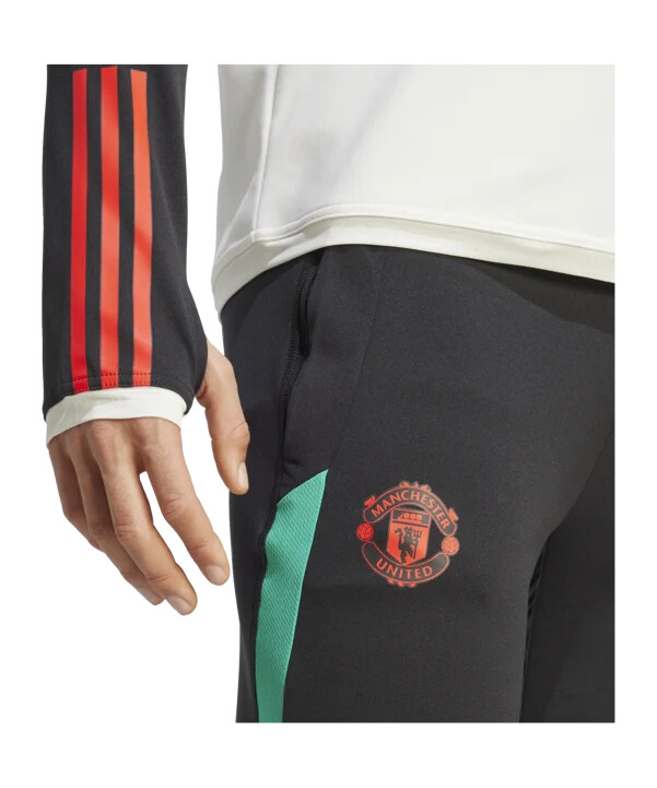 adidas manchester united trenirke crne