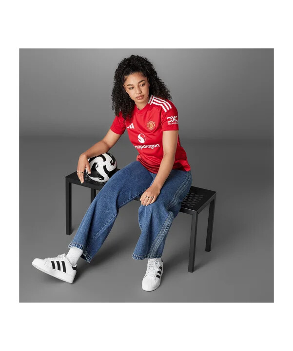 adidas manchester united domaći dres 2024.2025. ženski crveni
