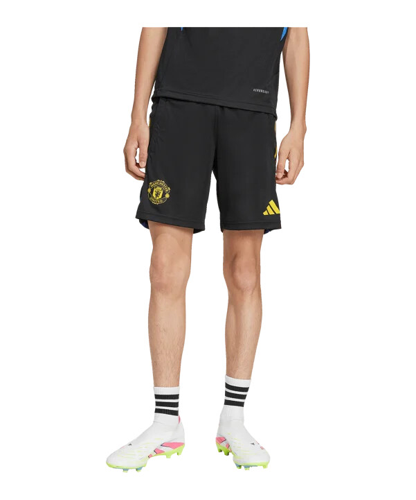 adidas manchester united cup kratke hlače za trening 2025.2026. crne