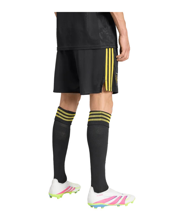adidas manchester united kratke hlače 3rd 20252026 crne
