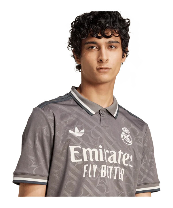 adidas originals real madrid 3. dres 2024.2025. smeđi