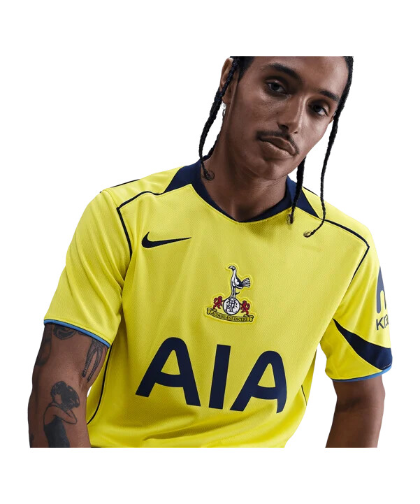 nike tottenham hotspur 3. dres 20252026 žuti f741